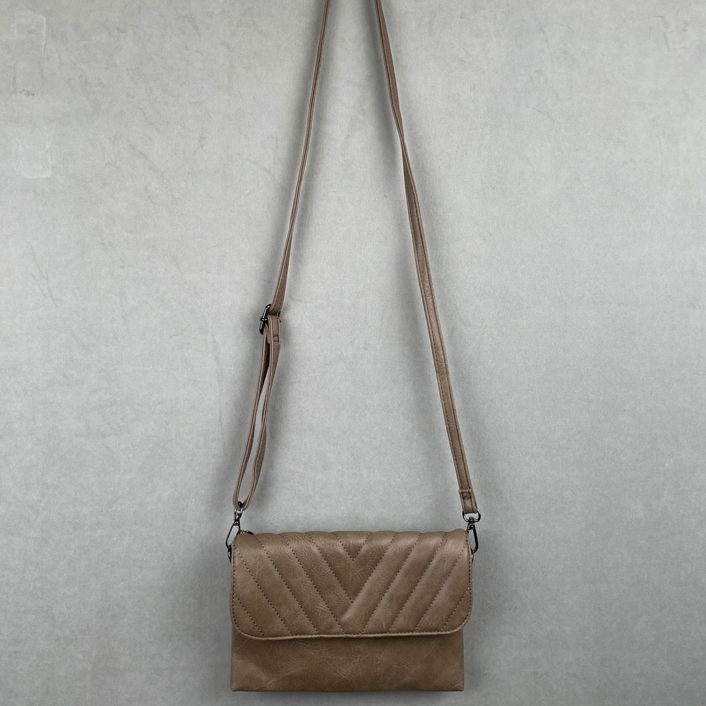 Sam & Hadley‎ Earthy Taupe Chevron Quilted Crossbody Bag Interchangeable Straps